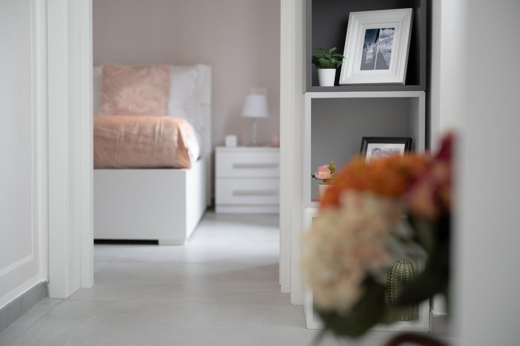 Via Ponte Alle Mosse, 19 - Florence Charming Apartments - A Chic, Newly Renovated Apartment Near Tram Leopolda, A Few Min From Downtown المظهر الخارجي الصورة